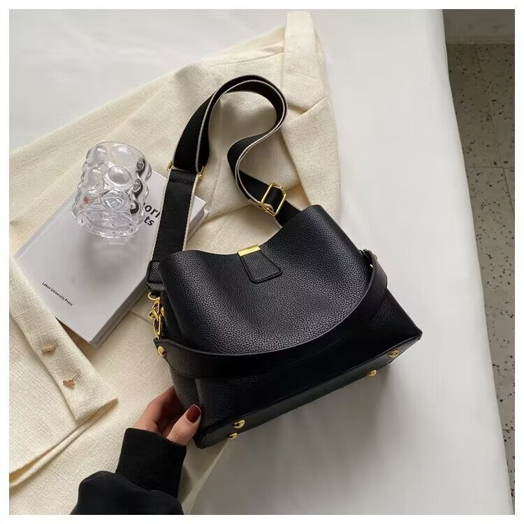 20CM black bag LLLLL-535354442