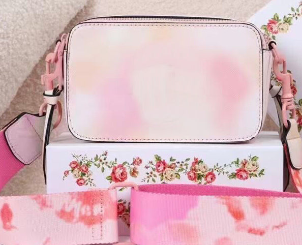 Luxury Shoulder Bag Female Rainbow Two-tone Original Camera Bag Clutch Bag 19ss New Two Shoulder Straps