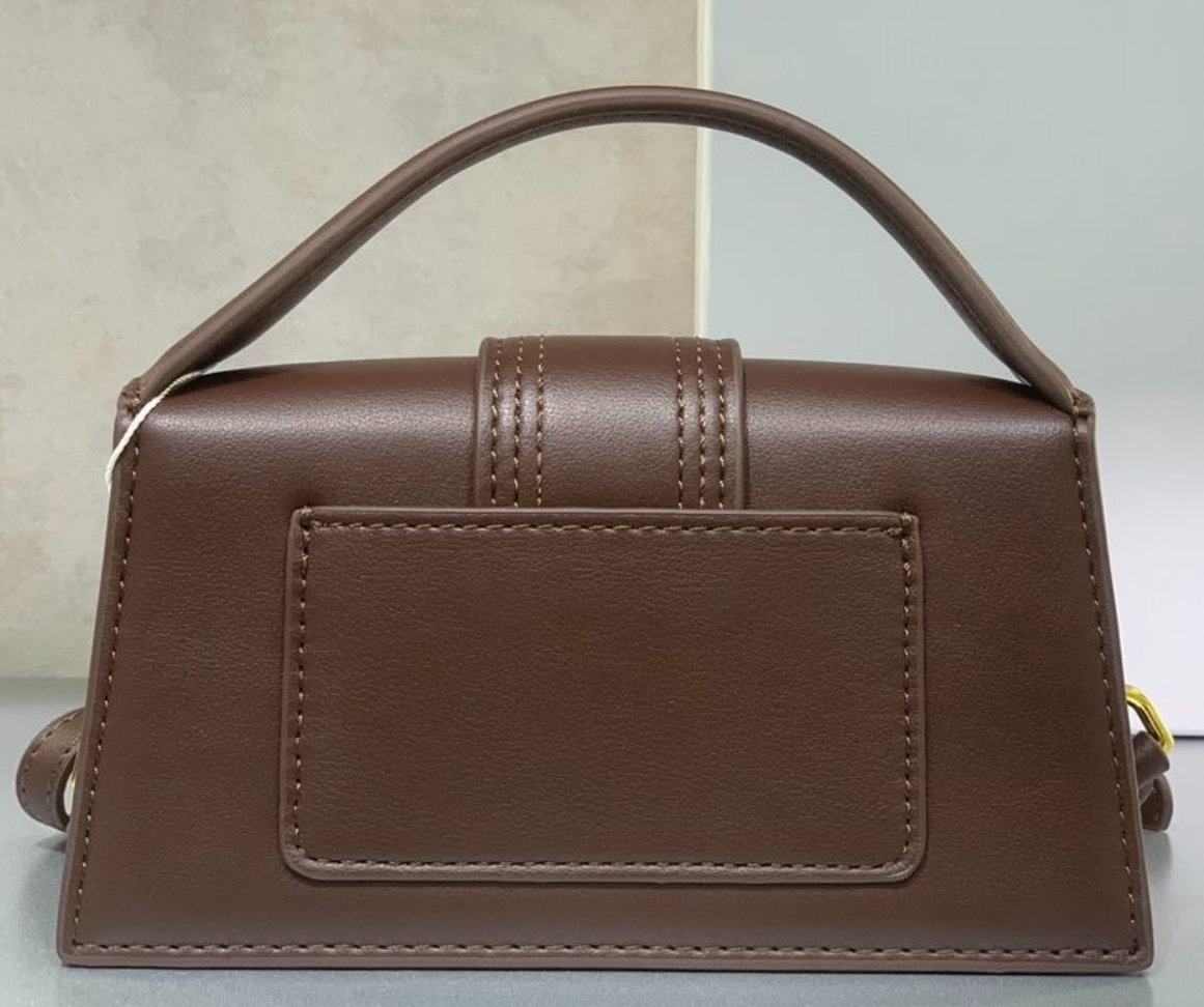 24cm brown bag-604115667