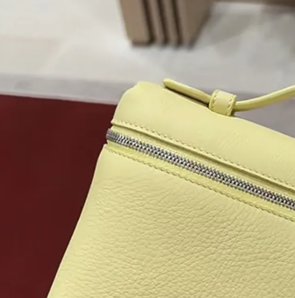 High Quality Summer Women Genuine Leather Fashion Mini Bag Simple Zipper Multiple Color Styles Ladies Handbag Simple Shoulder Bag