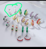 2 pairs of earrings-902 090 900